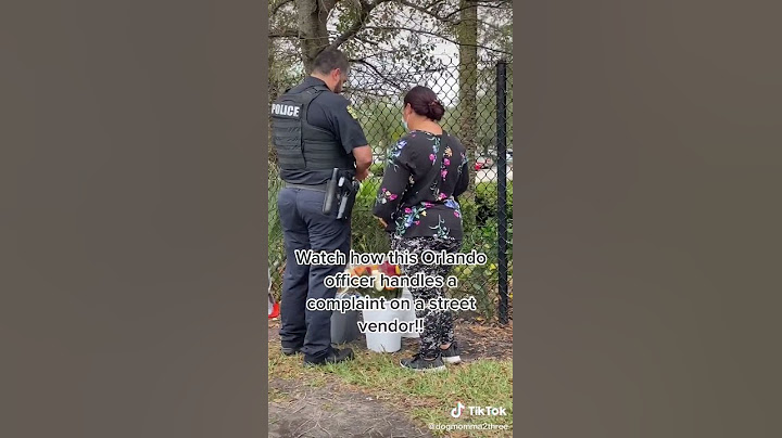 Orlando officer buys all of street vendor’s flowers after complaint