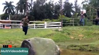 FUNNY VIDEOS ACCIDENTS 2013   NEW Fail Compilation June 2013    4