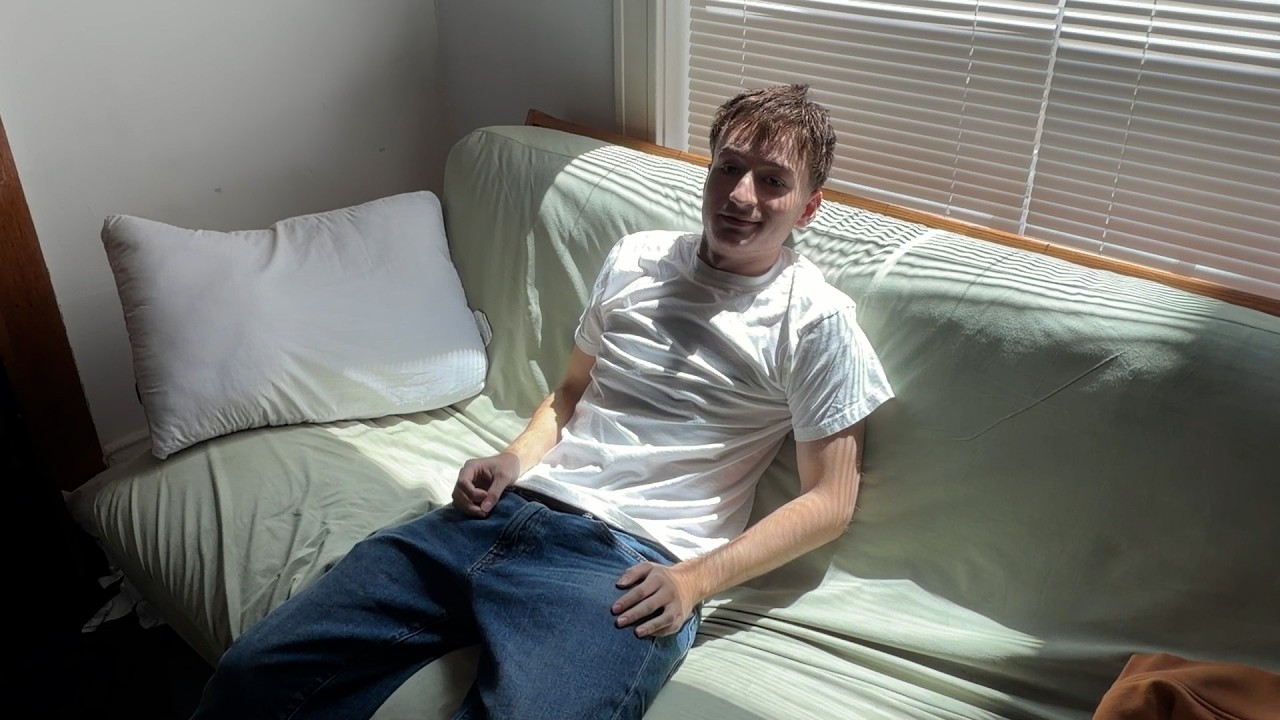 Roommates Fight Over Quarters - Roommate Therapy - Damien Middleton 