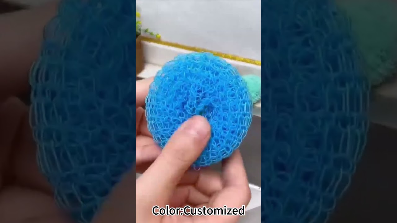 Mesh Scourer With Plastic Handle