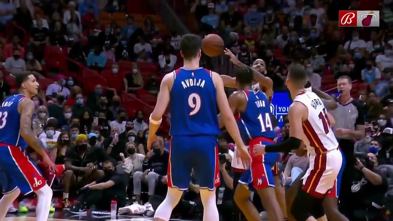 CALEB MARTIN WITH THE EMPHATIC DUNK 🤯🤯