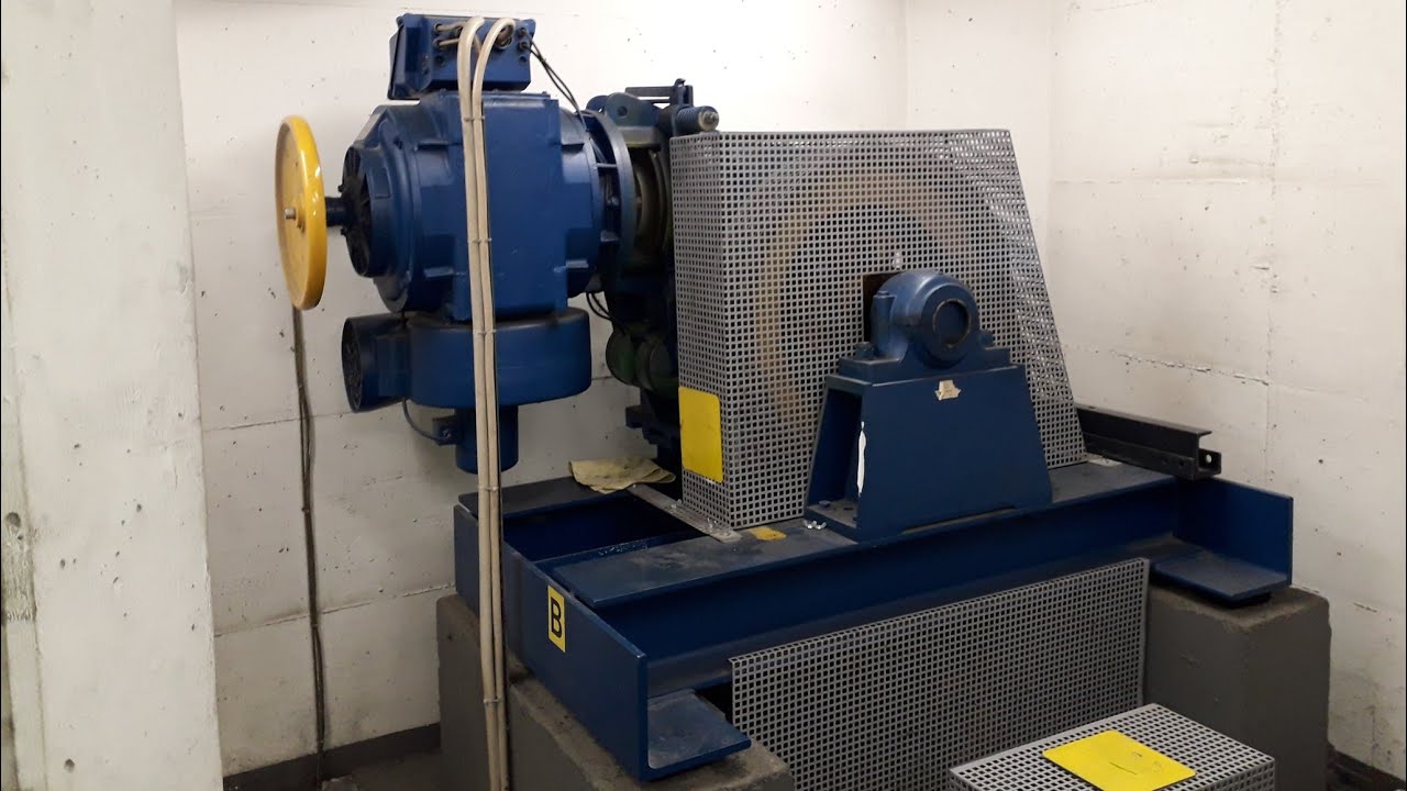 Big 80s Thyssen MAN lift machines