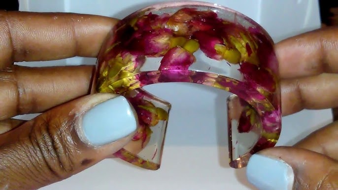 Epoxy Jewelry: How to Make Resin Bracelets - At Charlotte's House