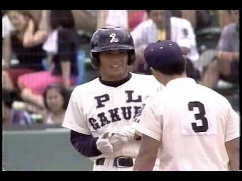 The third round of the Koshien tournament, a slugfest against