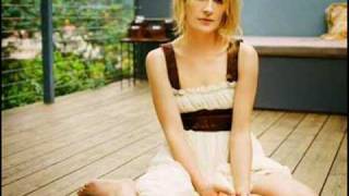 Emily Haines &amp; the Soft Skeleton - Reading in Bed