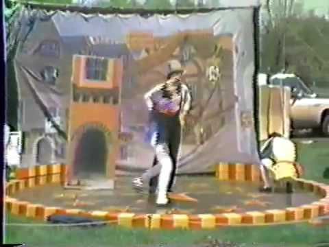 A Tale of Two Towns - Royal Lichtenstein Circus 1984