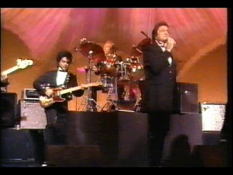 Johnny Cash - Highwayman - 1985 Australian TV Show