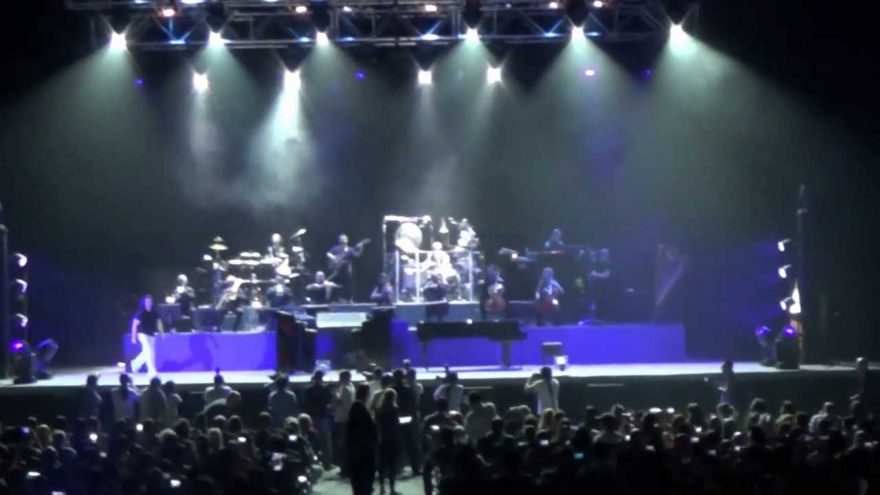 Yanni Live in World Trade Center, Dubai 2013 Deliverance & Santorini