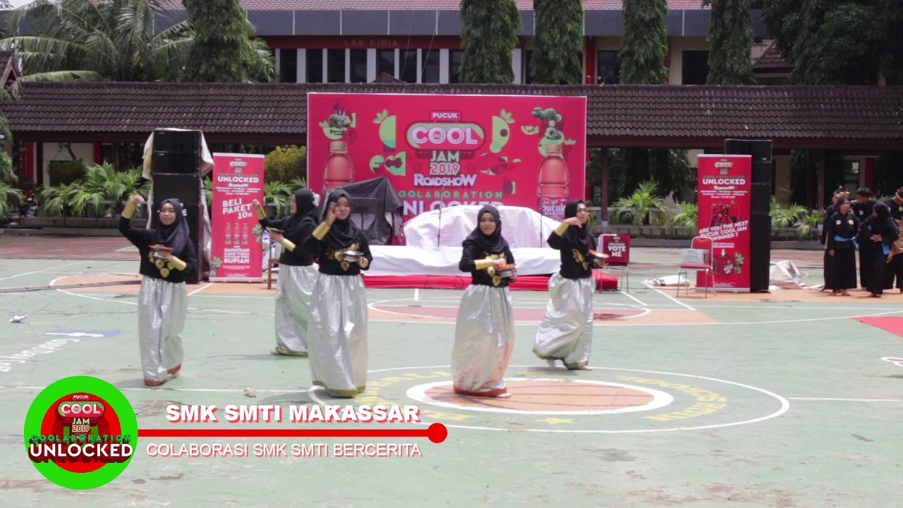 Ekskul Colaborasi SMK SMTI Bercerita - SMK SMTI Makassar