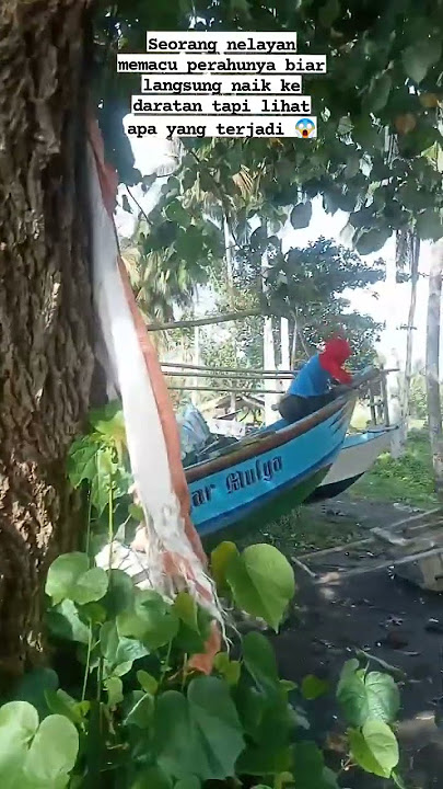 Kapal nelayan mendarat dengan cepat namun terjadi sesuatu#shortvideo #viralvideo #reels #short