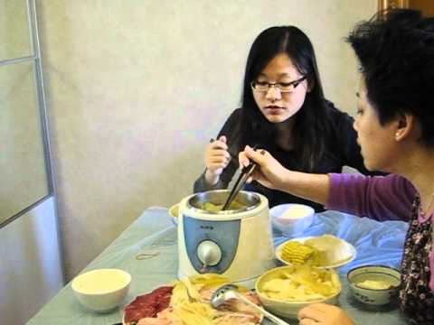 2010.10.31家庭火鍋樂 (Video)