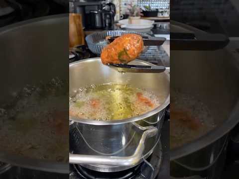 Нежные и аппетитные кипрские фрикадельки обладают изумительным вкусом, они просто тают во рту.