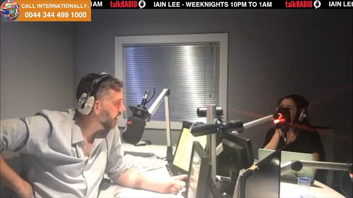 A Very Drunk and Sweary Man Calls Iain Lee on talk...