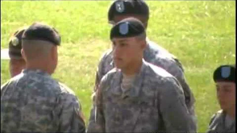 Michael Kreis gets leadership award at Ft Jackson ...