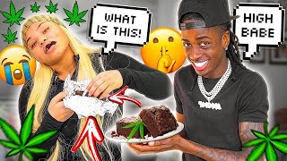 I GAVE MY GIRLFRIEND A EDIBLE WITHOUT HER KNOWING & SHE FAINTED ..  *hilarious*