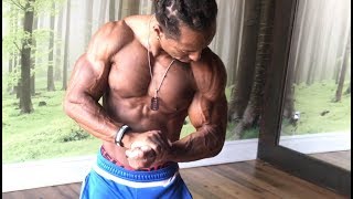 THREE REASONS WHY YOU SHOULD POSE | FREESTYLE VEGAN
