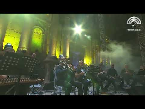 نايف الزايد يستهل حفلته بموال و اغنية وطنية للأردن في مهرجان جرش 2022