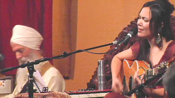 Tina Malia & GuruGanesha - "All Roads" LIVE from the Song of the Soul tour