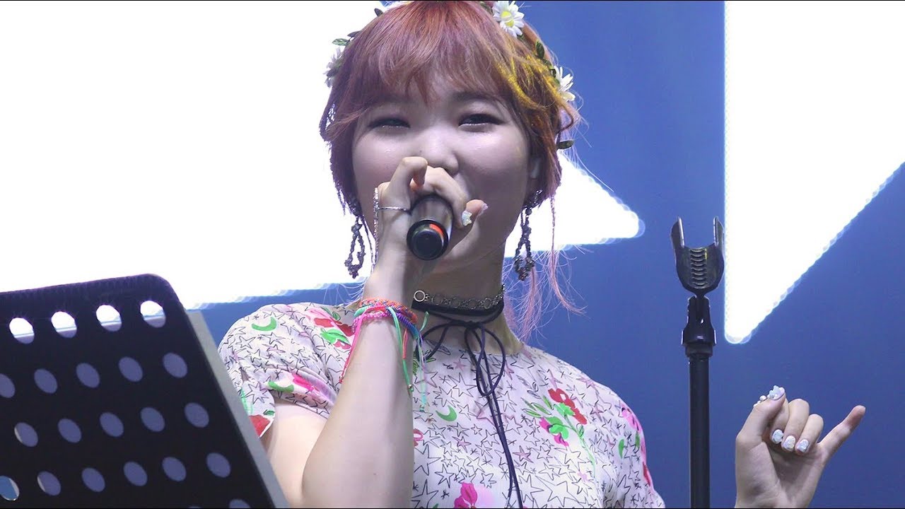 170812 악동뮤지션(AKMU) - 단발머리 (Short Hair) (택시운전사 OST , 원곡 : 조용필) [인천펜타포트락페스티벌] 4K 직캠 by 비몽