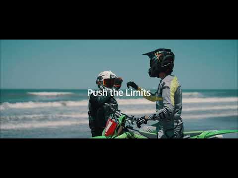 Kawasaki Race Challenge.  SX-R vs KX450.