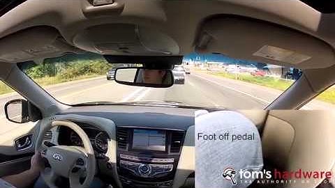 Infiniti JX35 - Intelligent Brake Assist