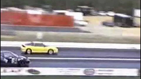 Steve Lockett 11.9@121mph VS CRX