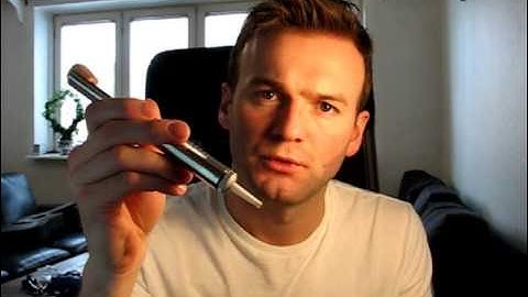 Soldering techniques: Desolder pump - How to desolder using a solder pump