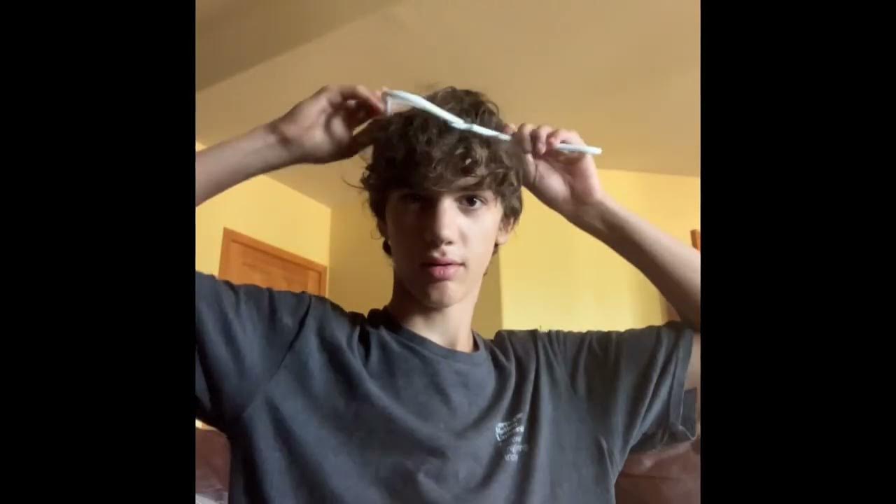 Coat hanger head turn agent47 short YouTube