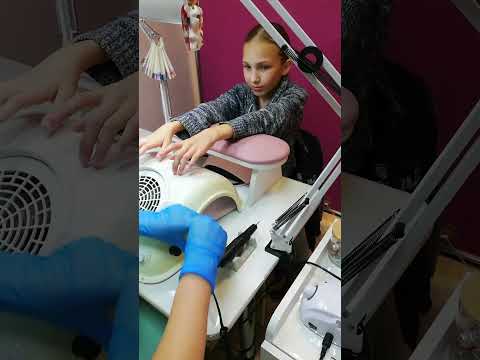 Мой первый Маникюр) Влог. - YouTube