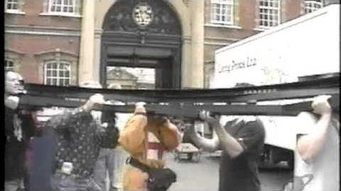 Ryan Seacrest - CNET