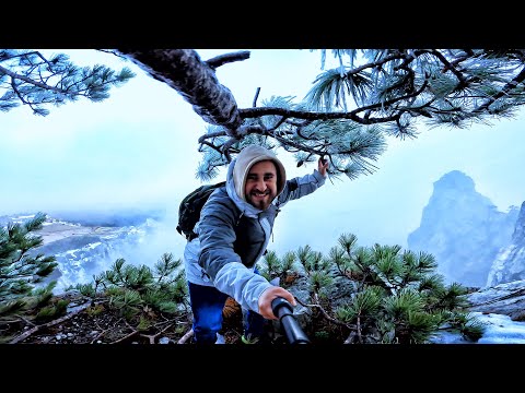 Крым - увидел и ОЧУМЕЛ. Столько отдыхающих не было даже летом. Дорога на АЙ ПЕТРИ закрыта.