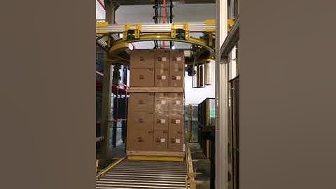 High speed pallet wrapping machine