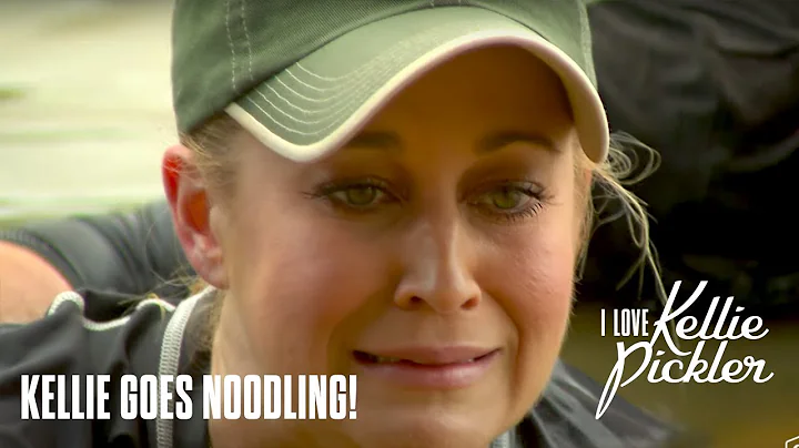 I Love Kellie Pickler on CMT | Kellie Goes Noodling!