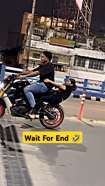 Papa Ki Pari Fas Gai 😱 || Wheelie Crash || #shorts #shortsfeed #crash #papakipari #mt15 #papakipari