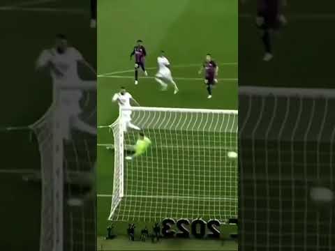 Vinicius Junior 🥶 Barcelona assist