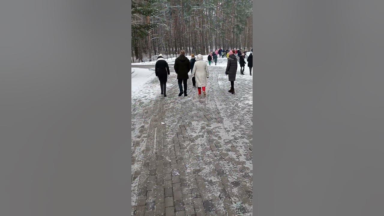 конц лагерь 1941 - 1943 погибших от 140 тысяч человек до 400 тысяч ...