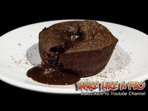 Molten Chocolate Lava Cakes Recipe Cupcake Tins-11-08-2015