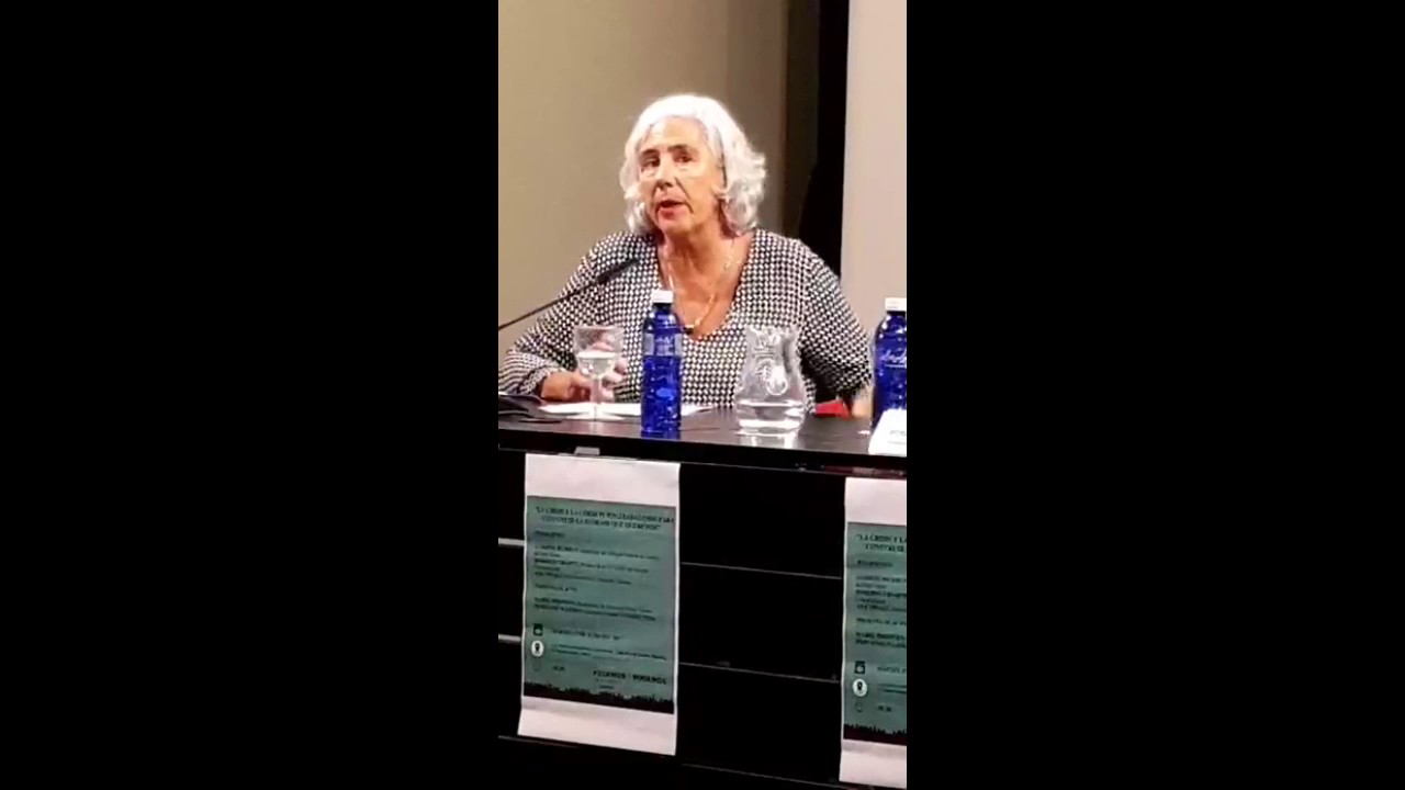 Garbiñe Biurrun, en el coloquio "Trabajando para construir la Euskadi que queremos"