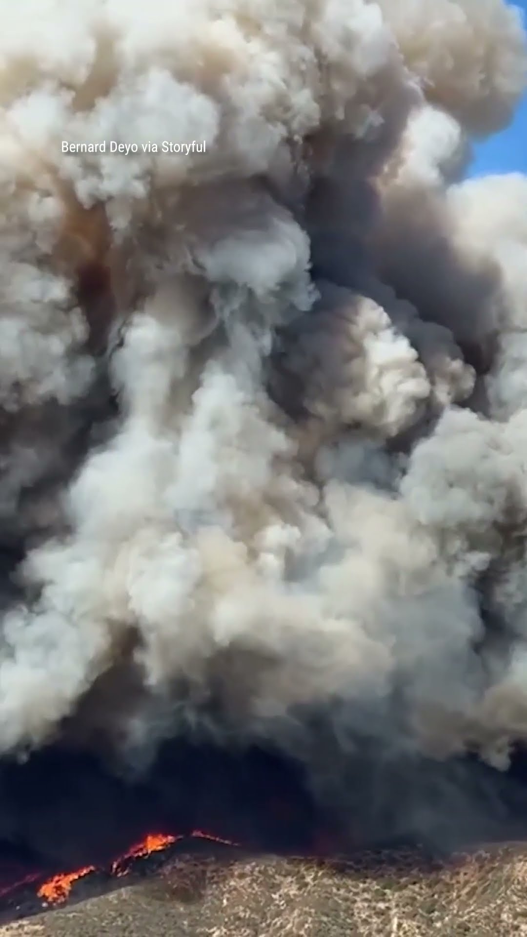 New California wildfires erupt, forcing thousands to evacuate