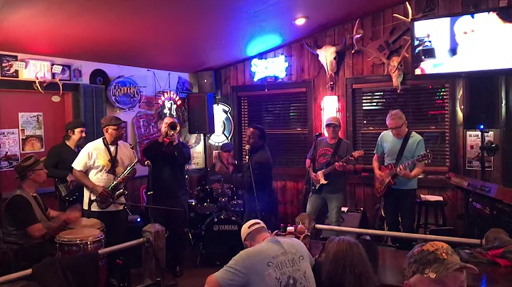 Sean McLeod - "Goin Across That Land" - Live At Th...