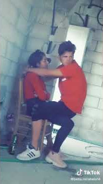 سكس بنت ادلبيه حبيبها🔞 #مص شفايف تابع للآخر