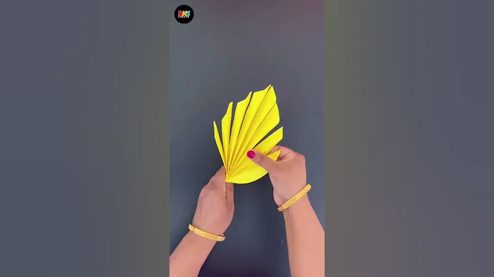 How to make Paper Leaves / DIY Paper Palm Leaf Craft  / #shorts