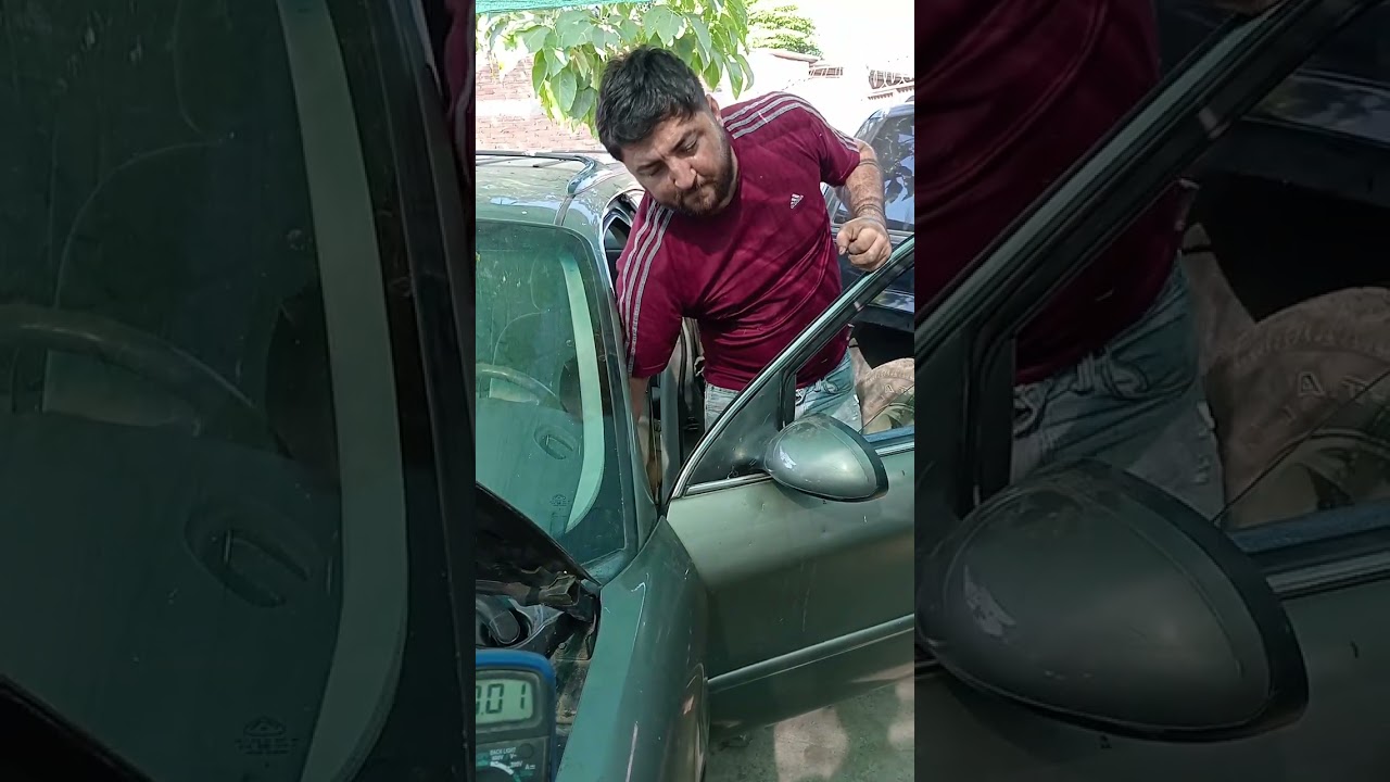 Cómo checar consumo de corriente en un automóvil 