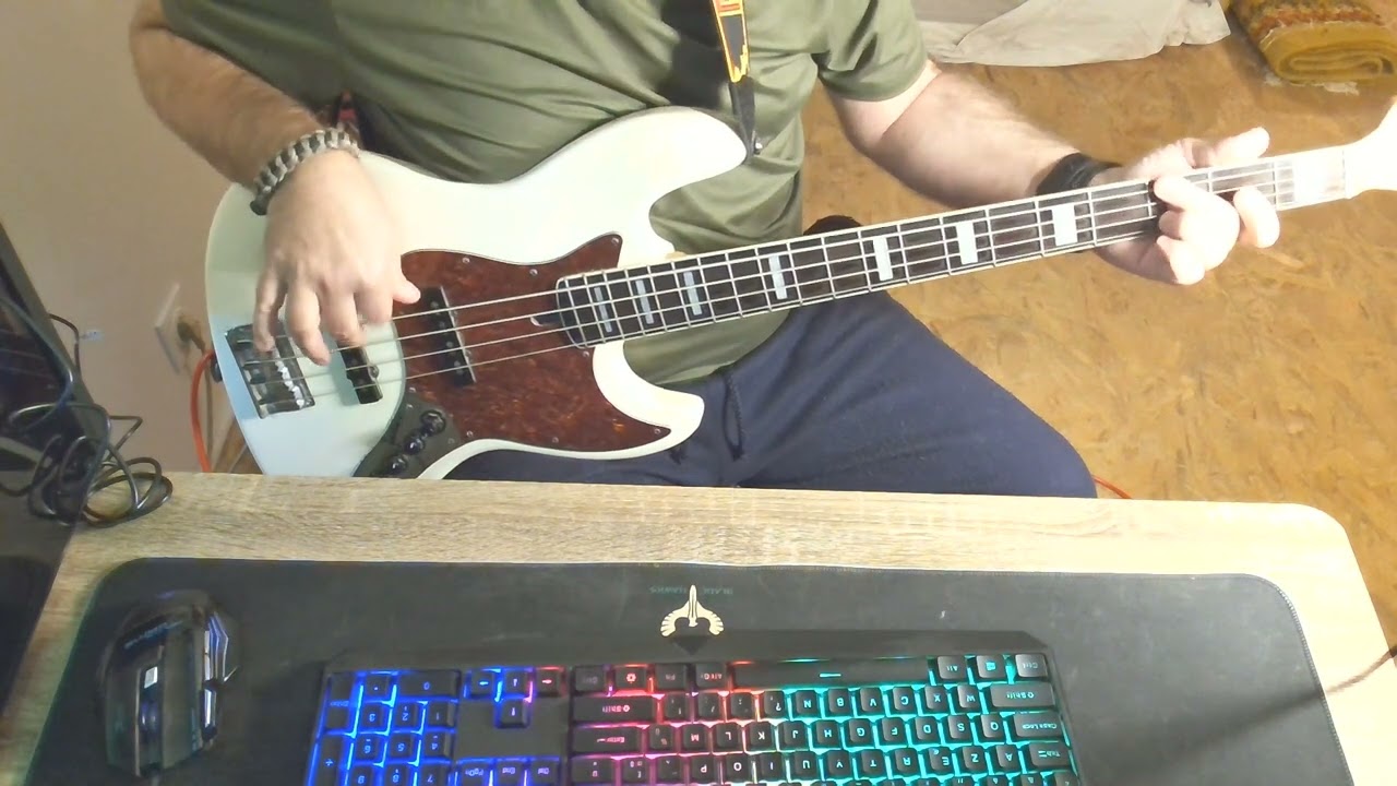 Tracy Chapman Talking about a revolution