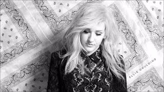Download Lagu Ellie Goulding Close To Me FT Diplo & Swae Lee ( LYRICS ) Download Lagu Ellie Goulding Close To Me FT Diplo & Swae Lee ( LYRICS )