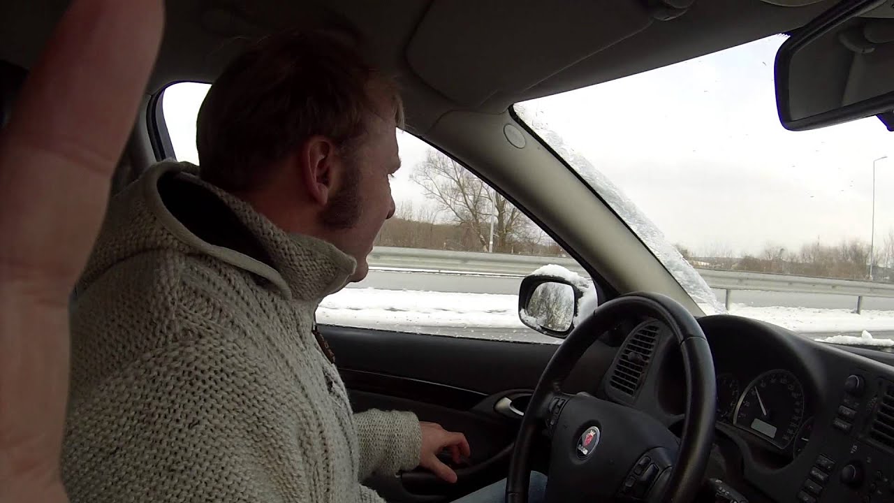 Claus Travemünder Allee vor Herrentunnel