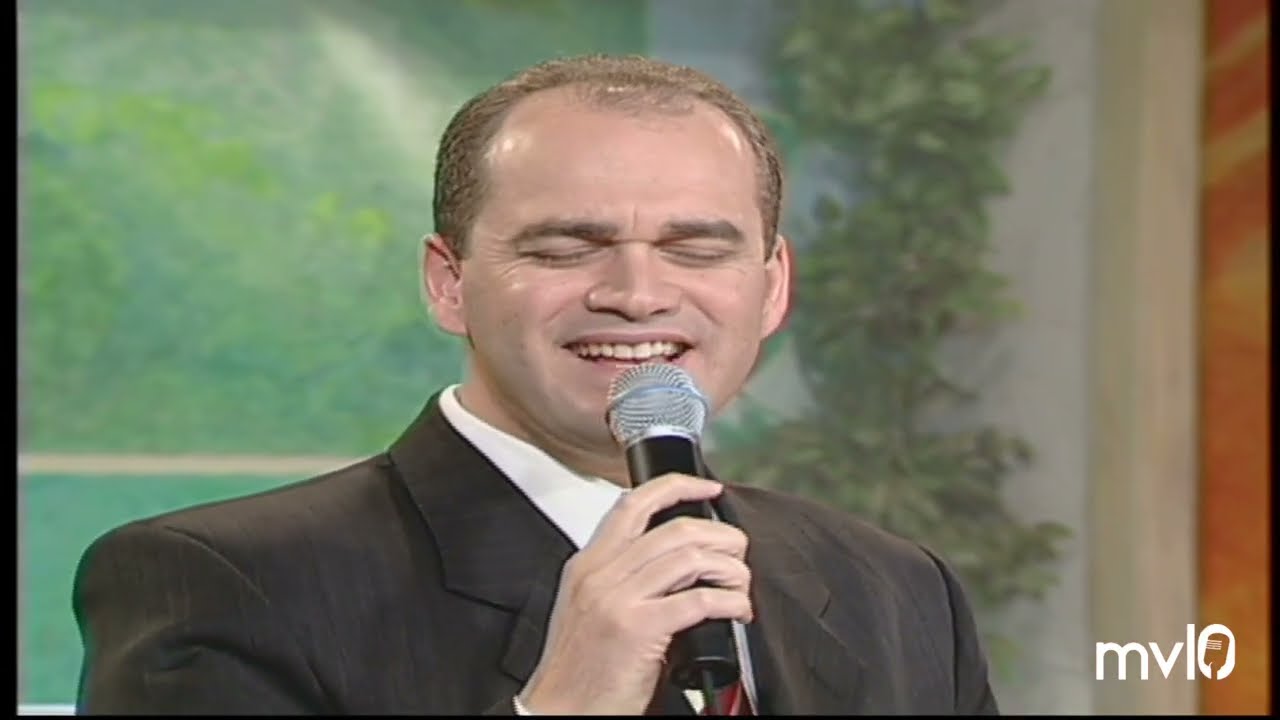 AMOR INCONDICIONAL | ARAUTOS DO REI 2004