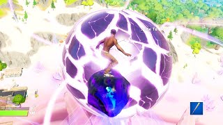 TRAVIS SCOTT ESCAPES THE LOOP IN FORTNITE!