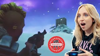 Gamer Girl Ellie Schnitt's First Fortnite Game With General Smitty