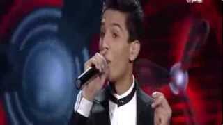 محمد عساف يشعل مسرح 'اراب ايدول' في اغنية علي الكوفية شاهدها